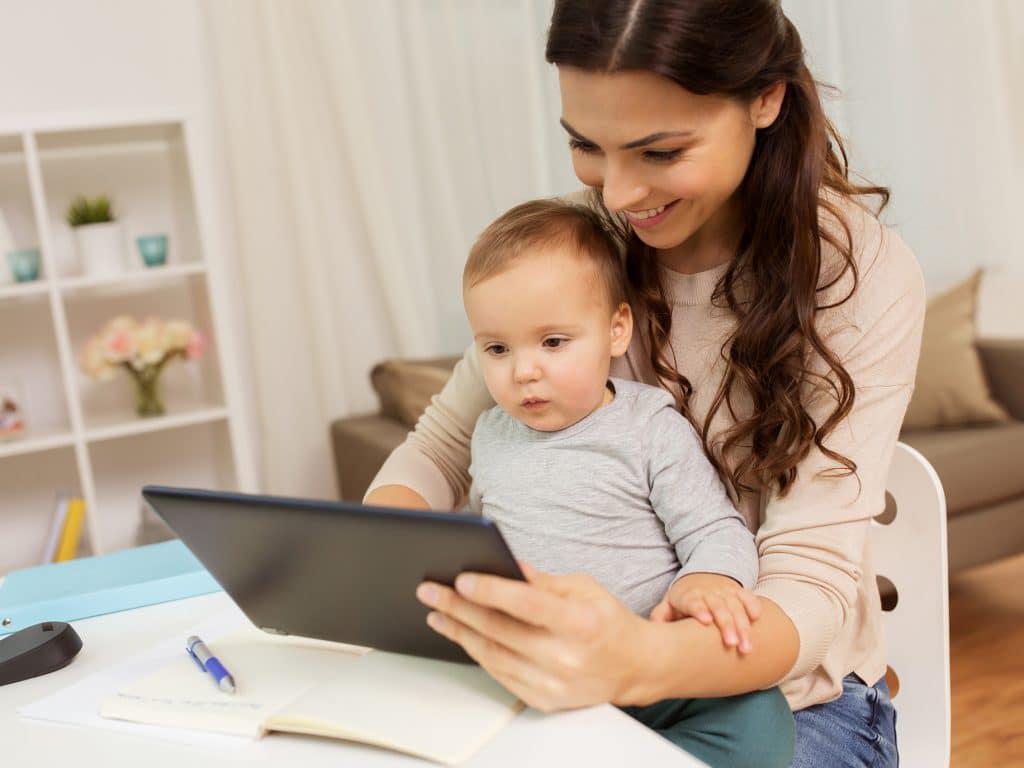 New Moms’ Social Media Posts May Put Kids’ Privacy at Risk